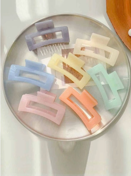 Claw clips