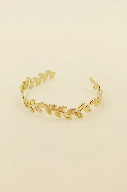 Leaf bracelet